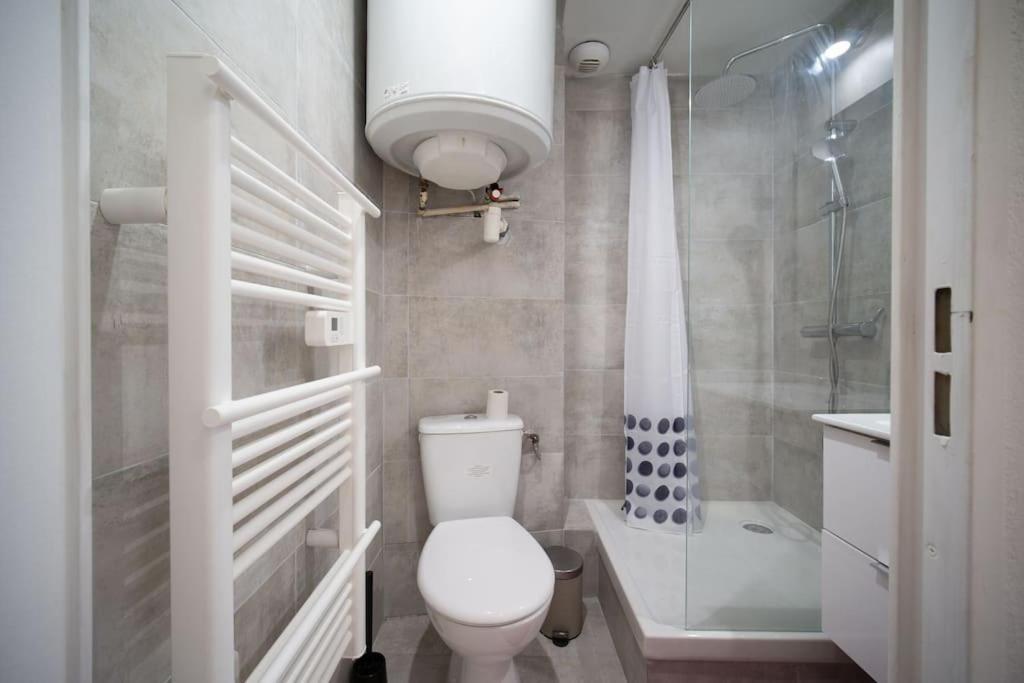 Fully Equipped Apartment 2 To 4 People St Charles مارسيليا المظهر الخارجي الصورة